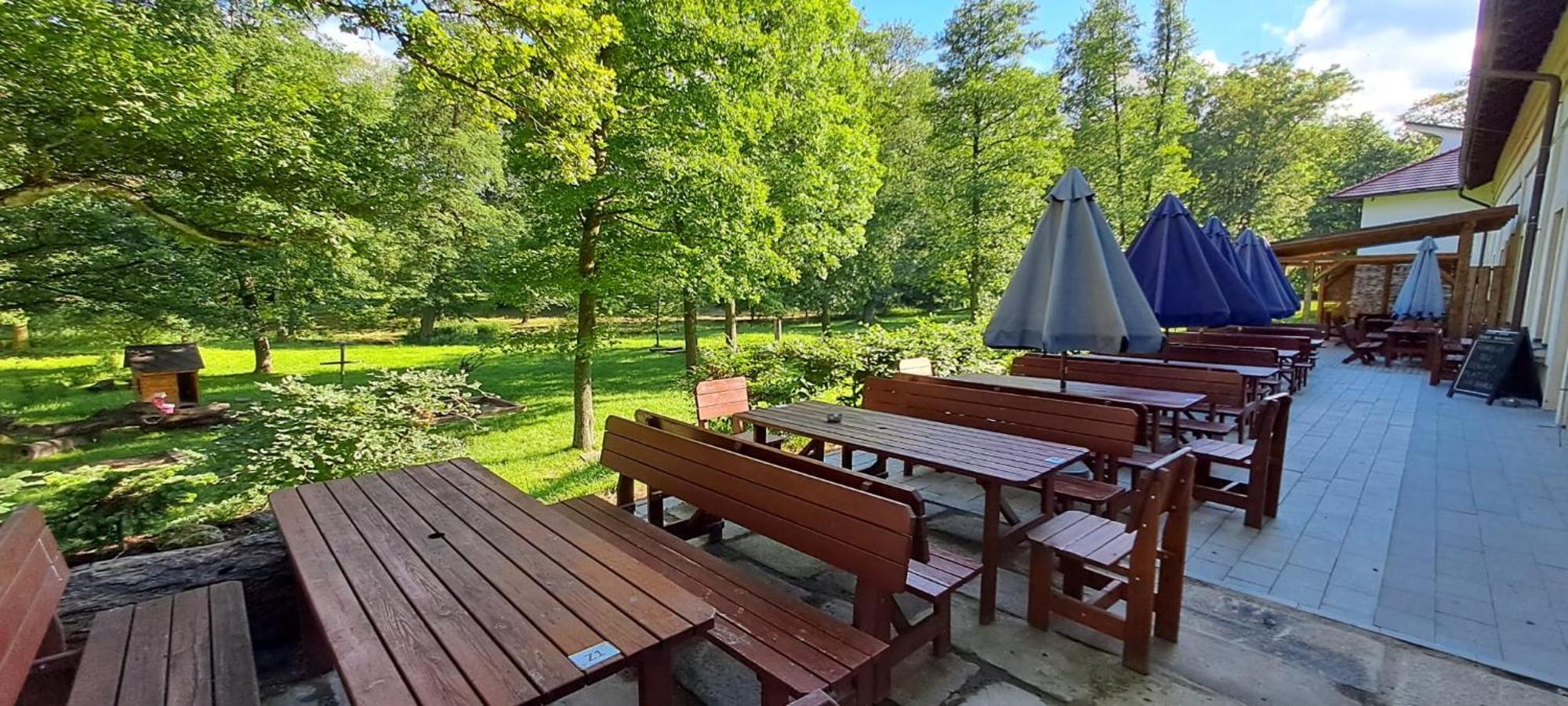 Pivovar A Penzion Grasel Český Rudolec Exterior foto